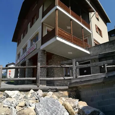 Ξενοδοχείο Ristorante Ginepro